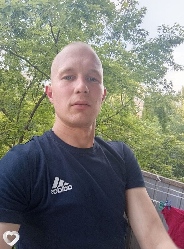 Богдан, 26, Донецке — анкета №2710233
