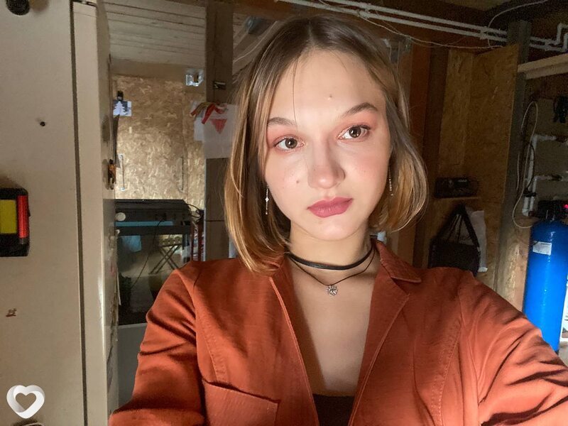 Александра, 18, Новосибирске — анкета №2710529