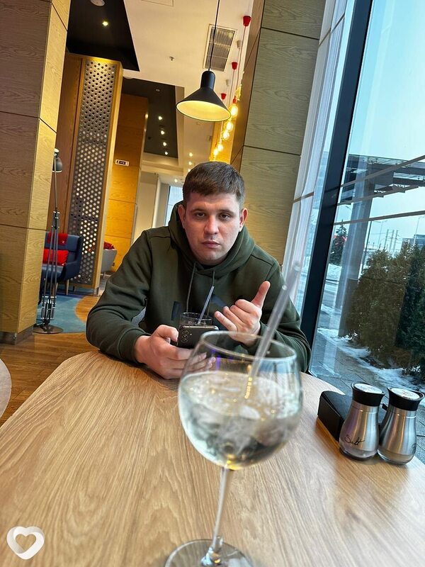 Роман, 29, Ульяновске — анкета №2710822
