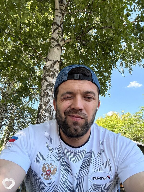 Олег, 30, Донецке — анкета №2710931