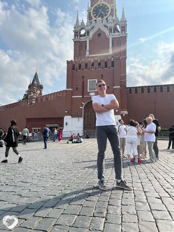 Глеб, 19, Новороссийске — анкета №2711310