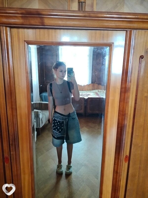 Карина, 20, Самаре — анкета №2711534