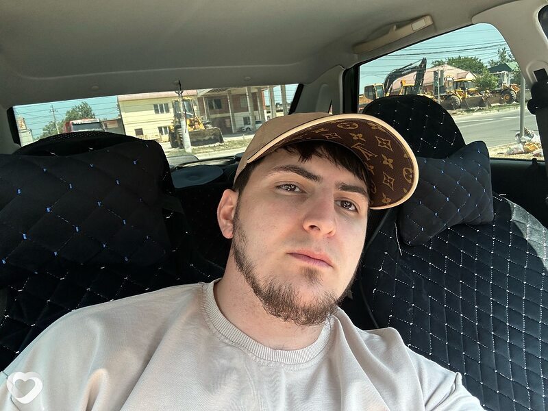 Murad, 26, Волгограде — анкета №2712027