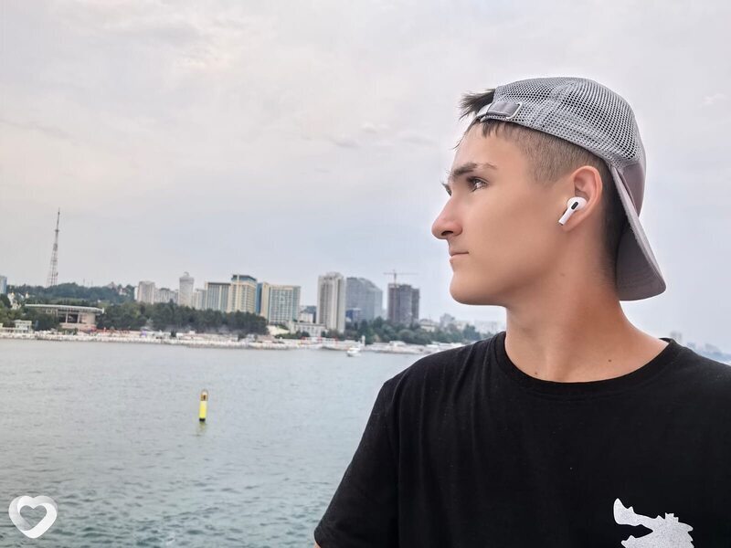 Кирилл, 19, Ставрополе — анкета №2712212