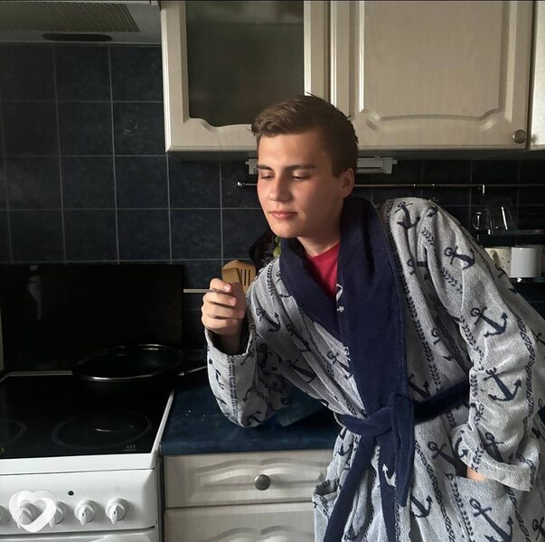 Максим, Москва