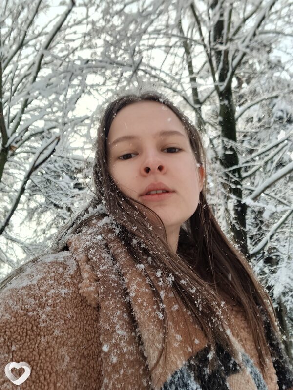 Ксюня, 20, Ростове-на-Дону — анкета №2712474
