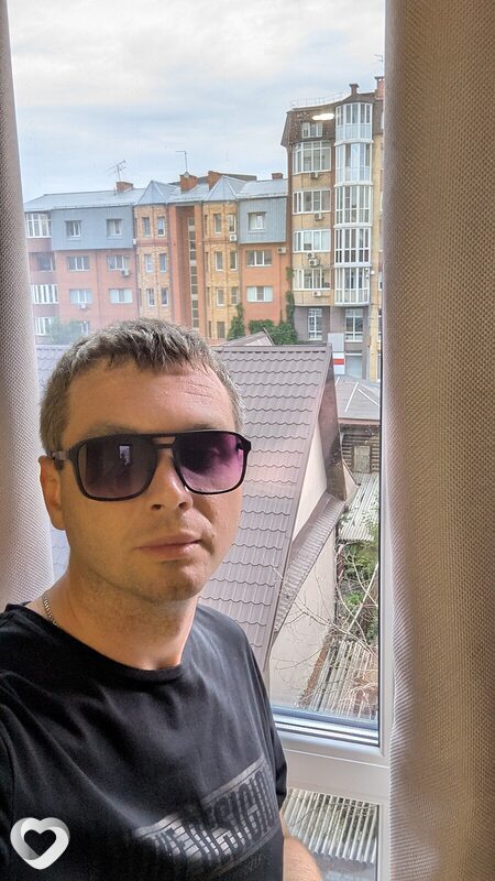 Александр, Кабардинка