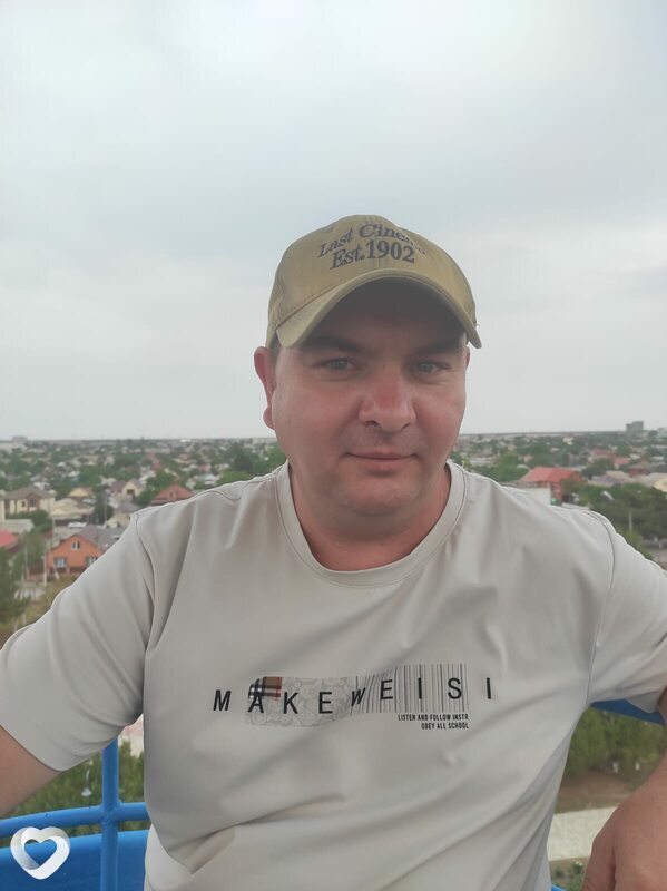 Евгений, 39, Каменске-Шахтинском — анкета №2712421