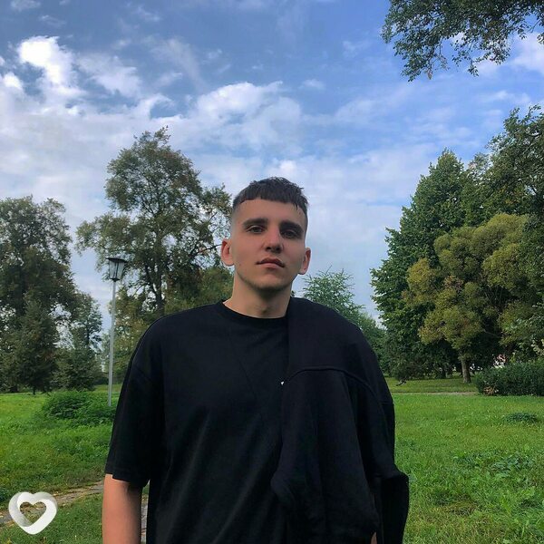 Илья, 22, Гомеле — анкета №2713323
