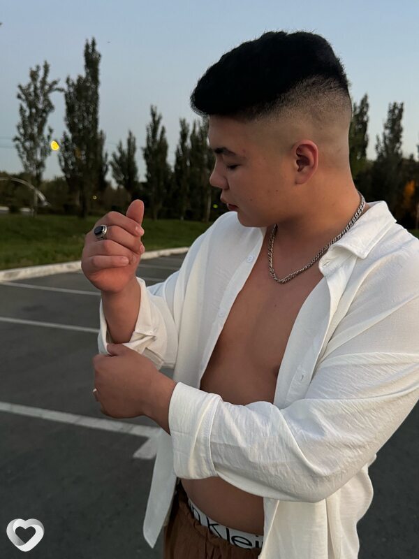 Алмат, 24, Челябинске — анкета №2713929