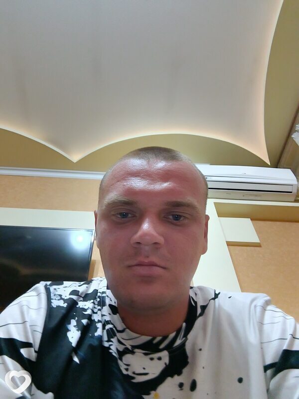 Юрий, 26, Ростове-на-Дону — анкета №2713938