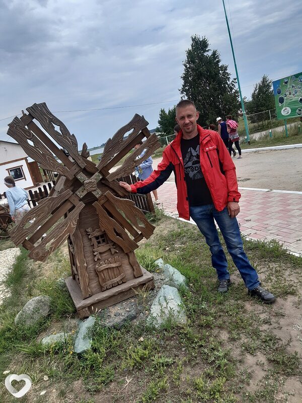 Андрей, 41, Бийске — анкета №2713532