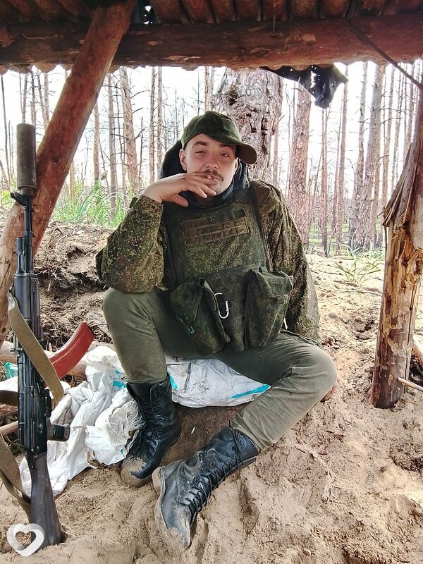 Ваня, 22, Гатчине — анкета №2714119
