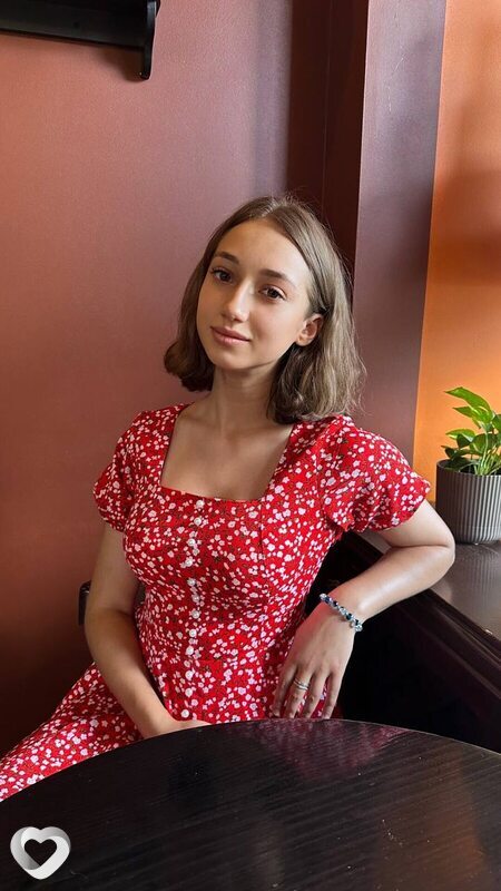 Елизавета, 20, Новосибирске — анкета №2714360