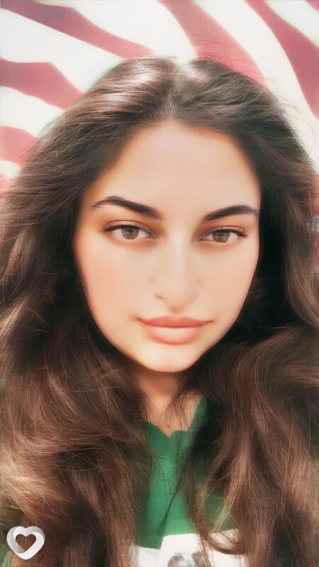 Suzanna, 19, Ижевске — анкета №2714089