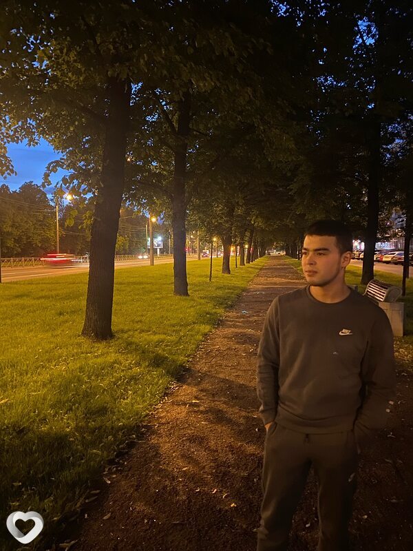 Алишер, 19, Санкт-Петербурге — анкета №2714831