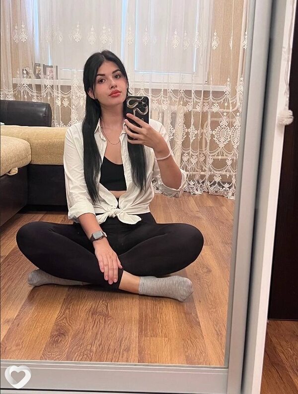 Алена, 24, Санкт-Петербурге — анкета №2714763