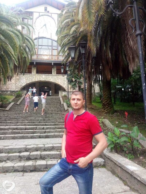 Антон, 31, Барнауле — анкета №2715442