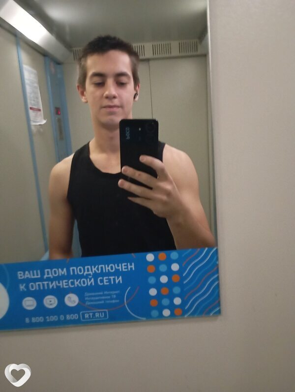 Александр, 19, Пскове — анкета №2715054