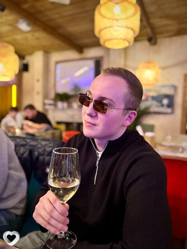 Дмитрий, 22, Санкт-Петербурге — анкета №2715190