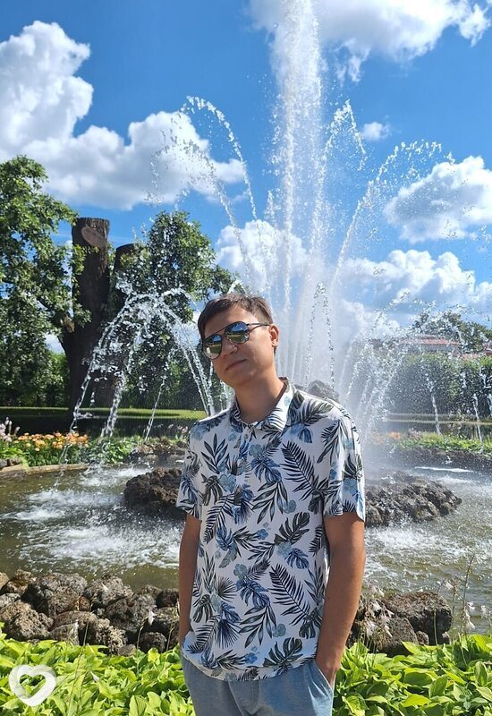 Кирилл, 22, Ульяновске — анкета №2715330