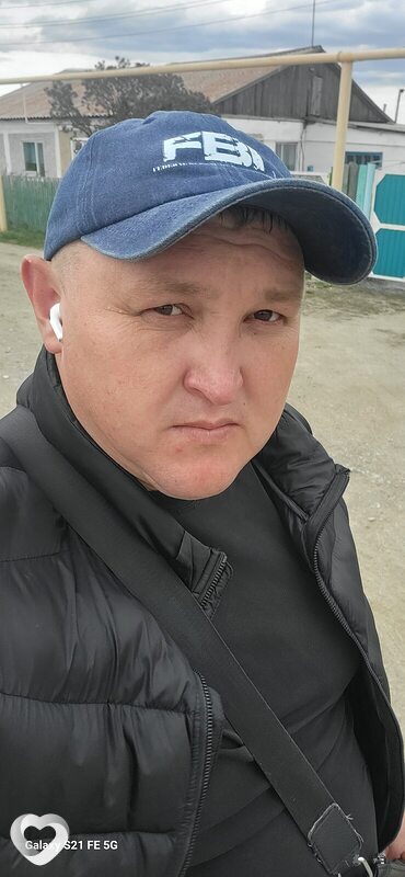 Максим, 36, Свободном — анкета №2716444