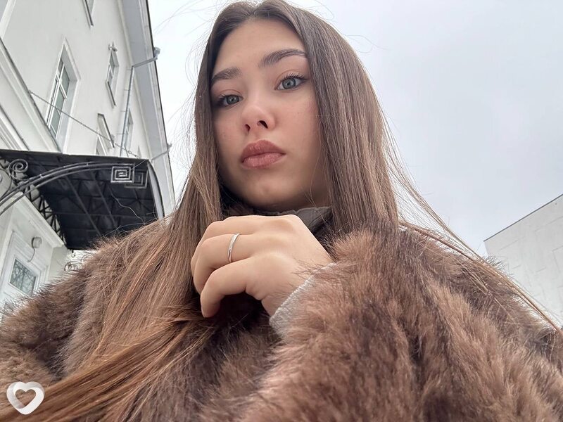 Ева, 23, Санкт-Петербурге — анкета №2716541