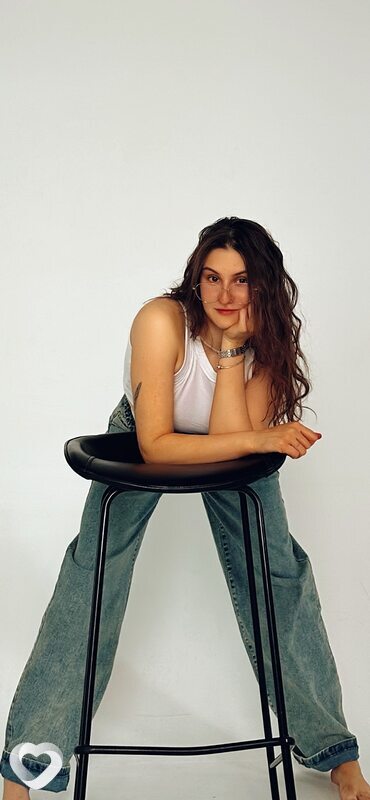 Полина, 21, Москве — анкета №2716711