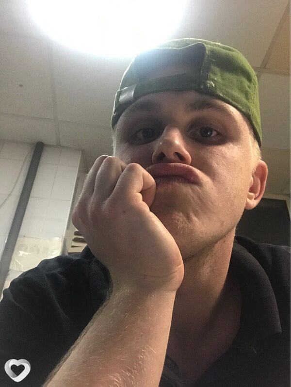 Алекс, 24, Великом Новгороде — анкета №2716963