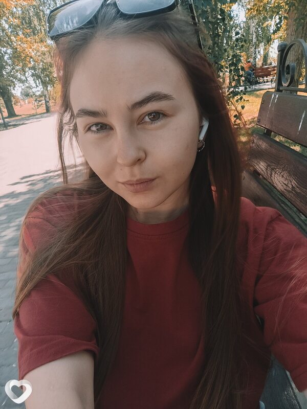 Елена, 23, Барнауле — анкета №2716911