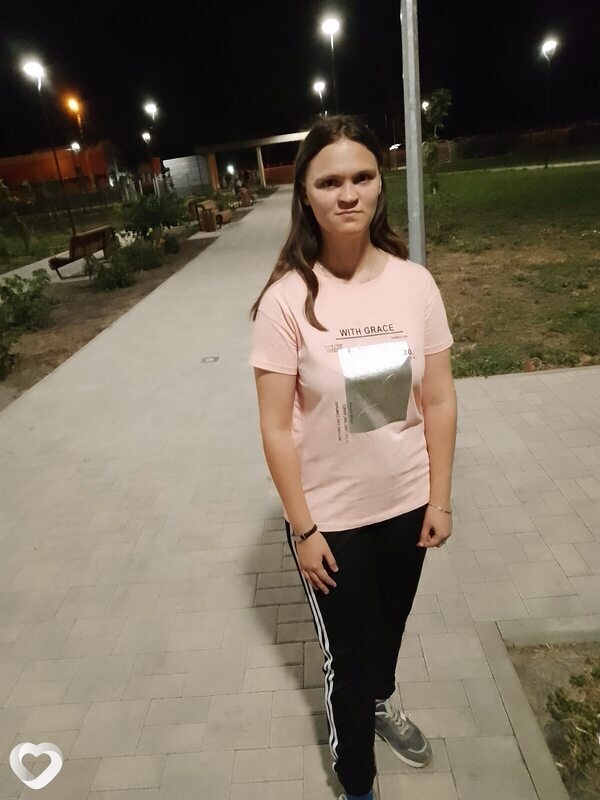 Ольга, 22, Новошахтинске — анкета №2717615