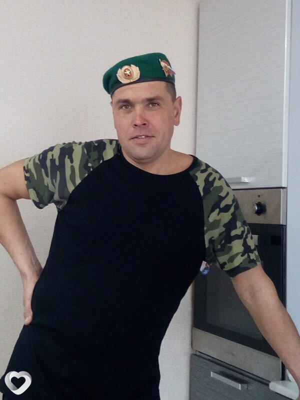 Игорь, 44, Ейске — анкета №2717341