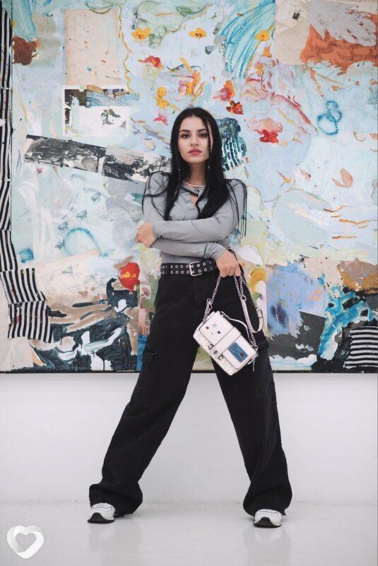 Карина, 25, Тамбове — анкета №2717390