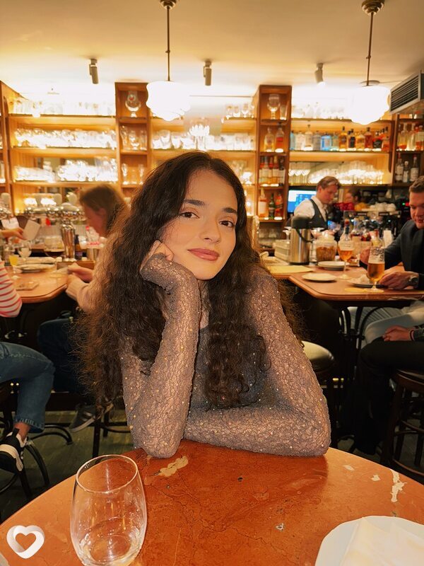 Аня, 26, Москве — анкета №2717677