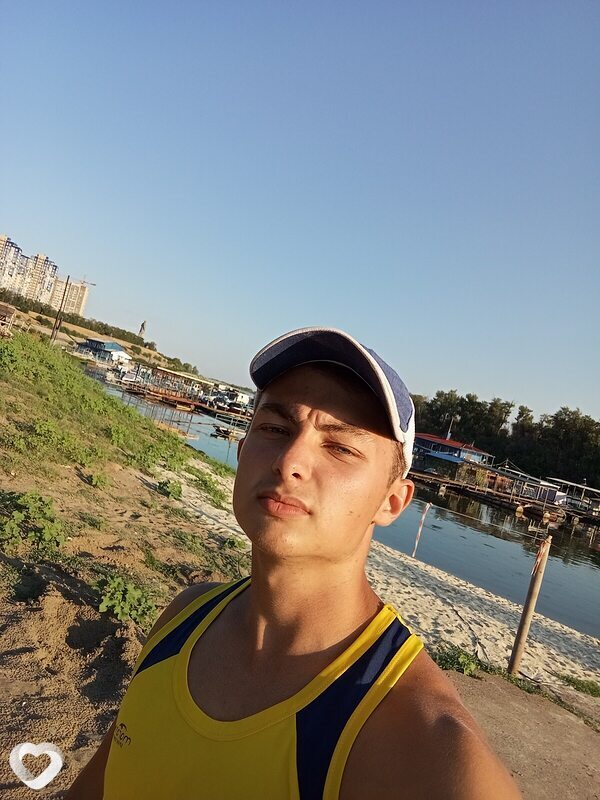 Лев, 19, Волгограде — анкета №2717987