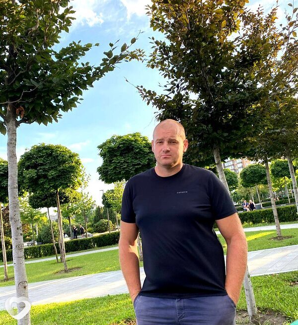 Саша, 37, Днепр — анкета №2718074