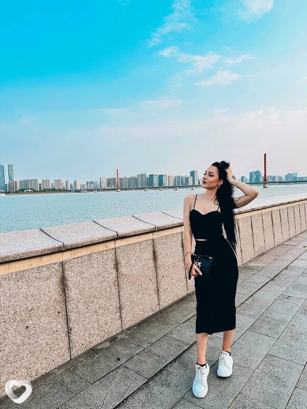 Арина, 26, Москве — анкета №2718045