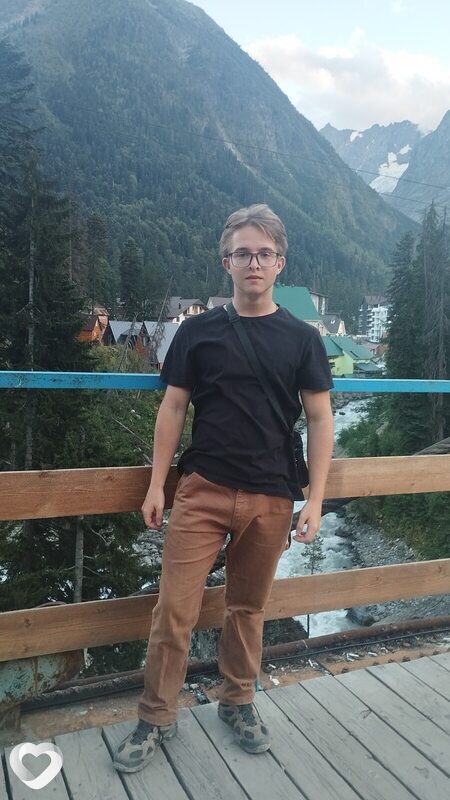 Яков, 19, Москве — анкета №2718113