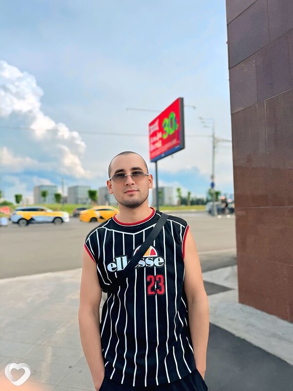 Боря, 26, Москве — анкета №2718784