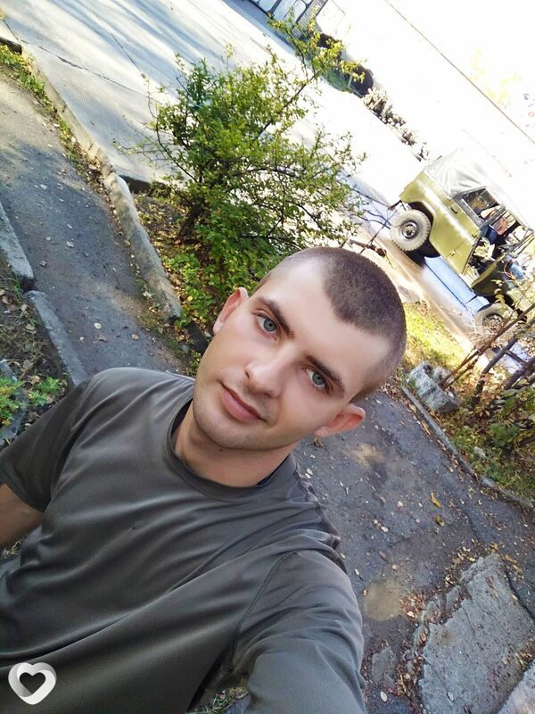 Иван, 29, Тюмени — анкета №2718799