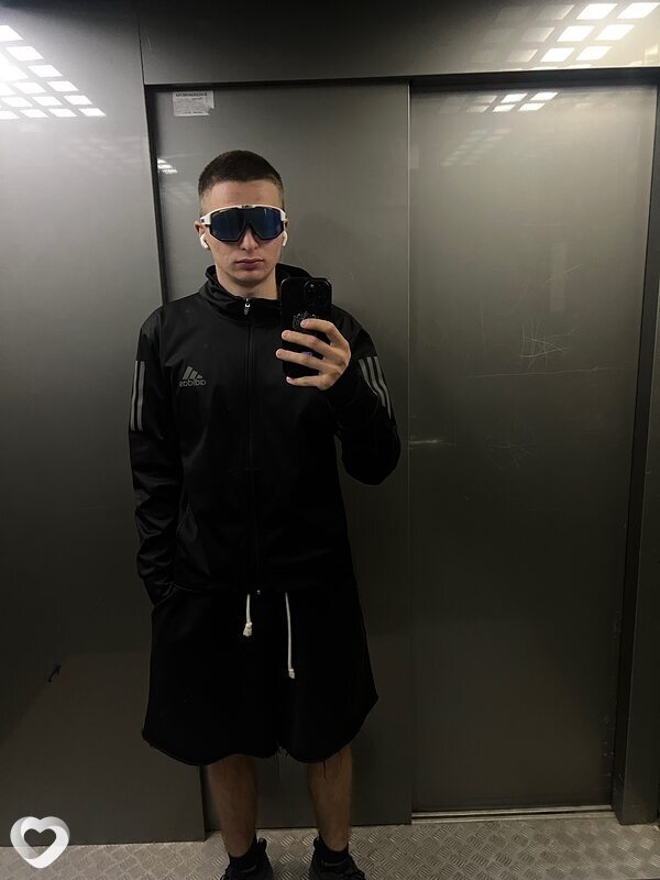 Михаил, 20, Нижнем Новгороде — анкета №2720491