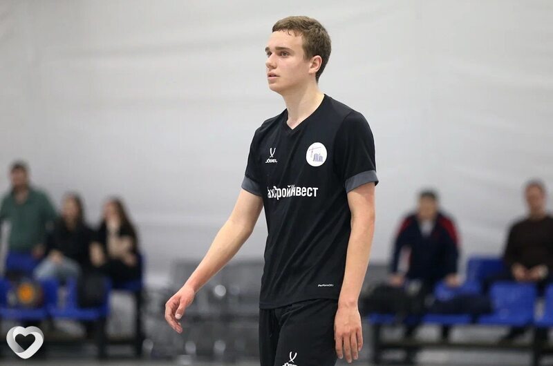 Богдан, 19, Благовещенске — анкета №2720471