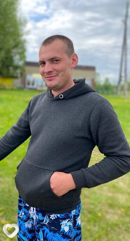 Макс, Касли