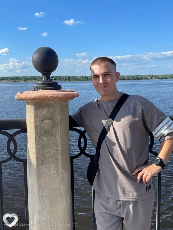 Алексей, 21, Перми — анкета №2720729