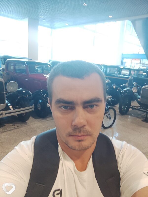 Кирилл, 41, Нерюнгри — анкета №2720849