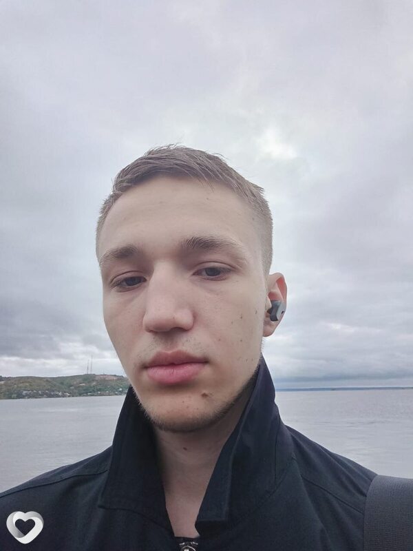 Саша, 21, Казани — анкета №2720762
