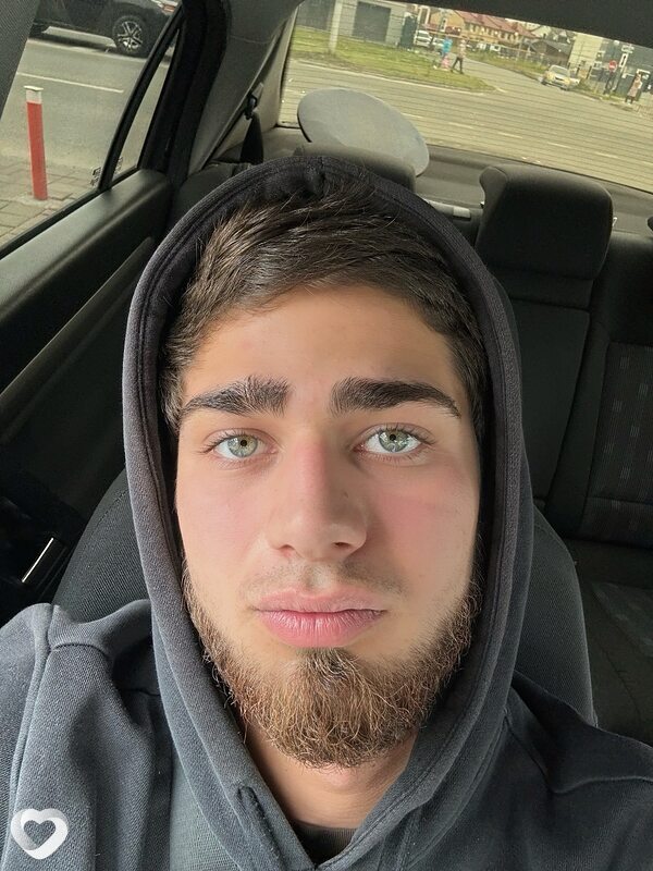 Ahma, 22, Сургуте — анкета №2721094