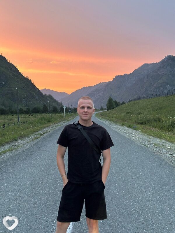 Максим, 22, Новосибирске — анкета №2721429
