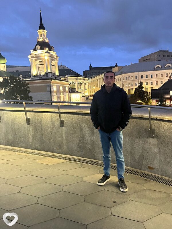 Арсен, 27, Подольске — анкета №2721576