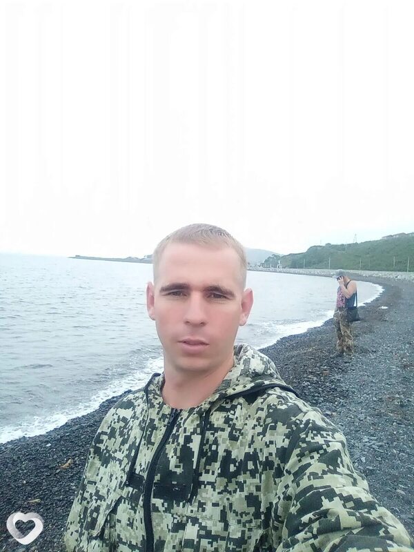 Анатолий, 33, Уссурийске — анкета №2721596